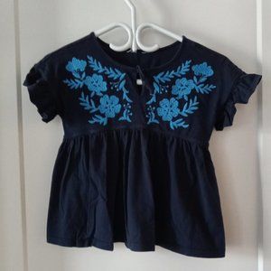 Gap embroidered shirt
